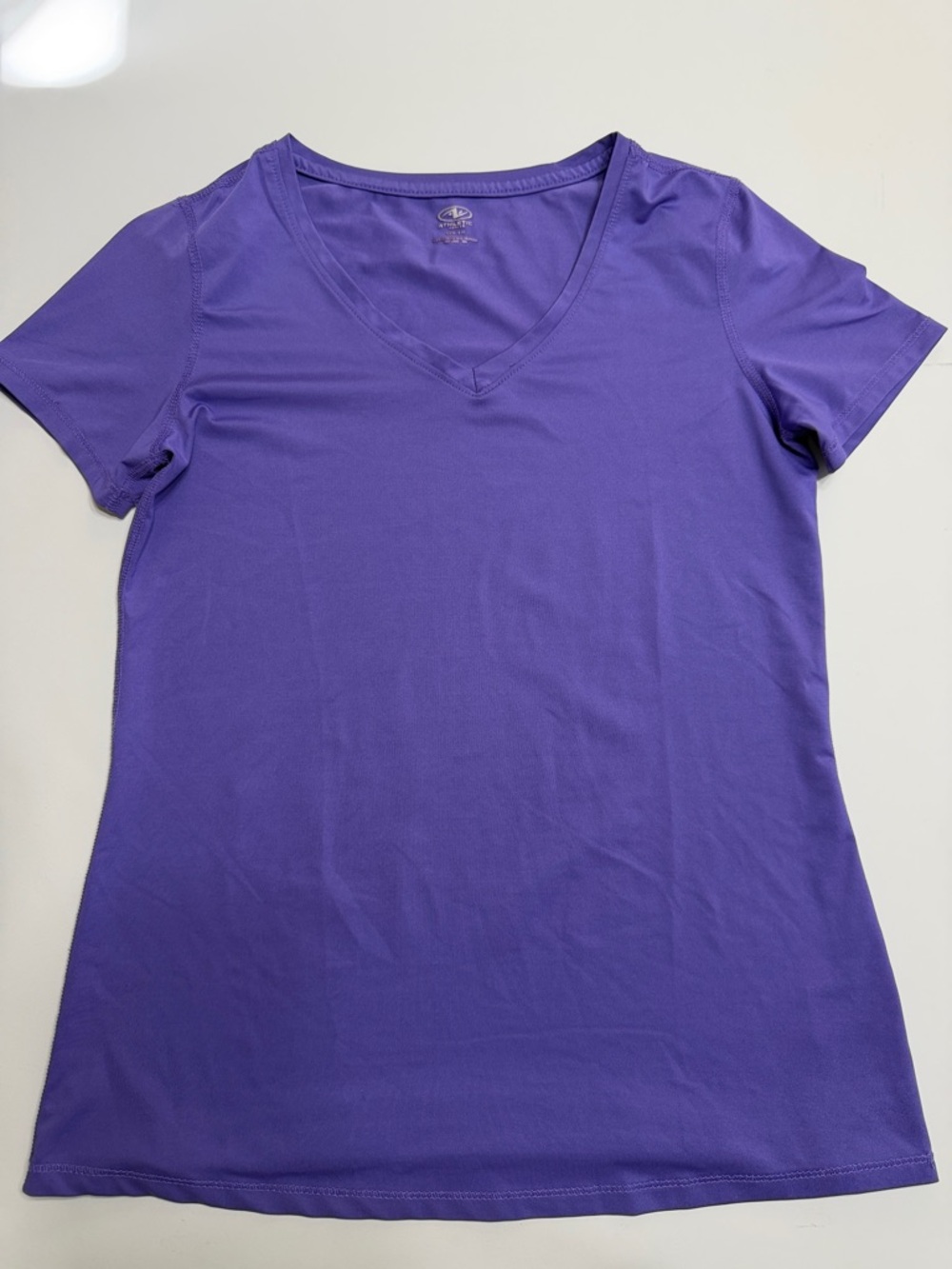 Athletic Works Purple V-Neck Short Sleeve Tee